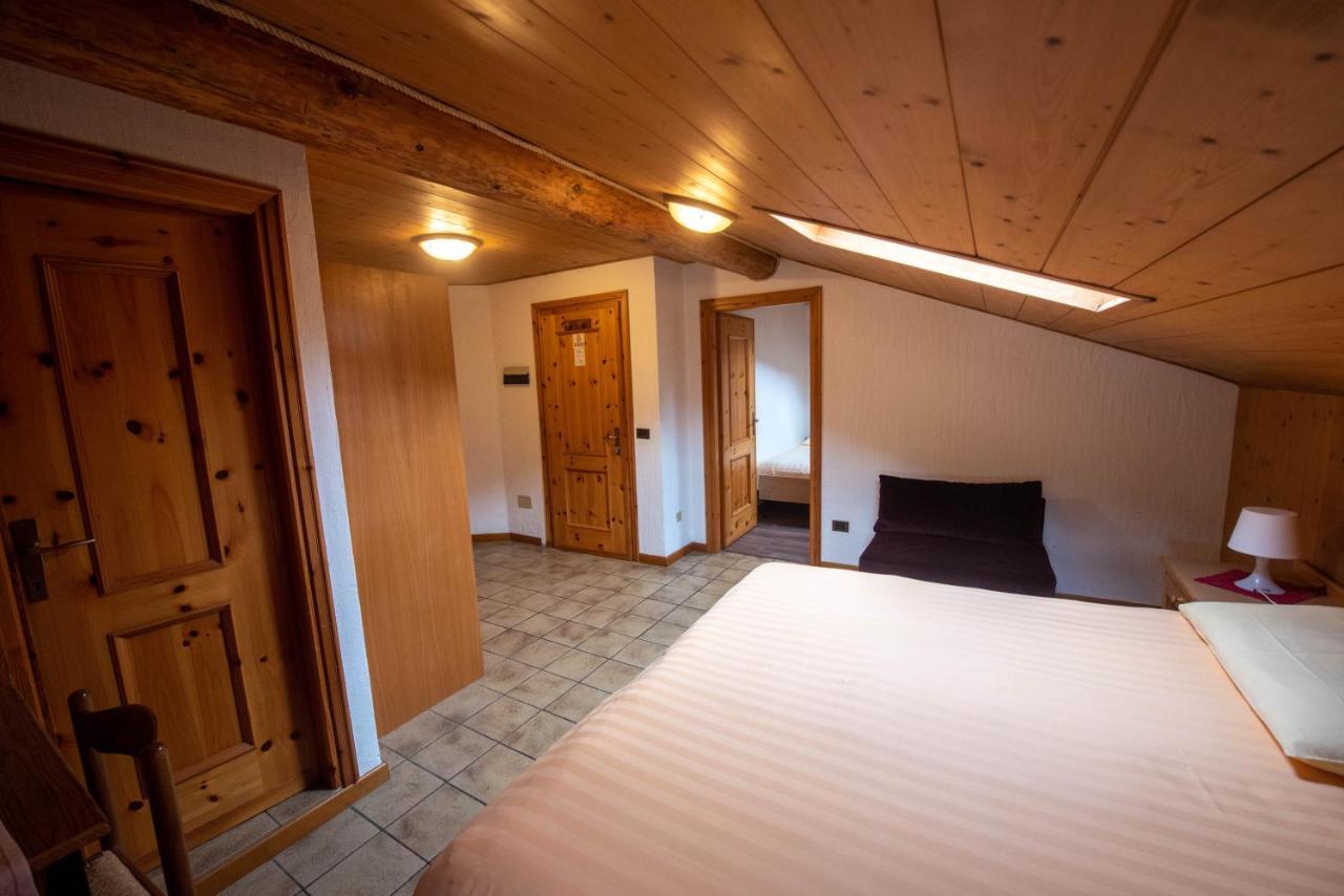 Hotel Eira Bormio Exterior photo